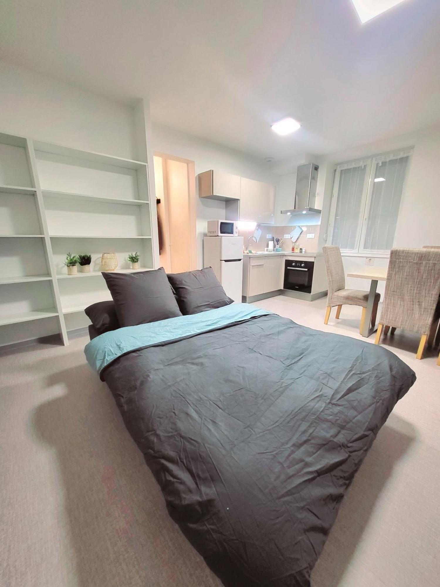 Le Chaleureux, 5min Bale,parking Apartment *